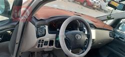 Toyota Ipsum